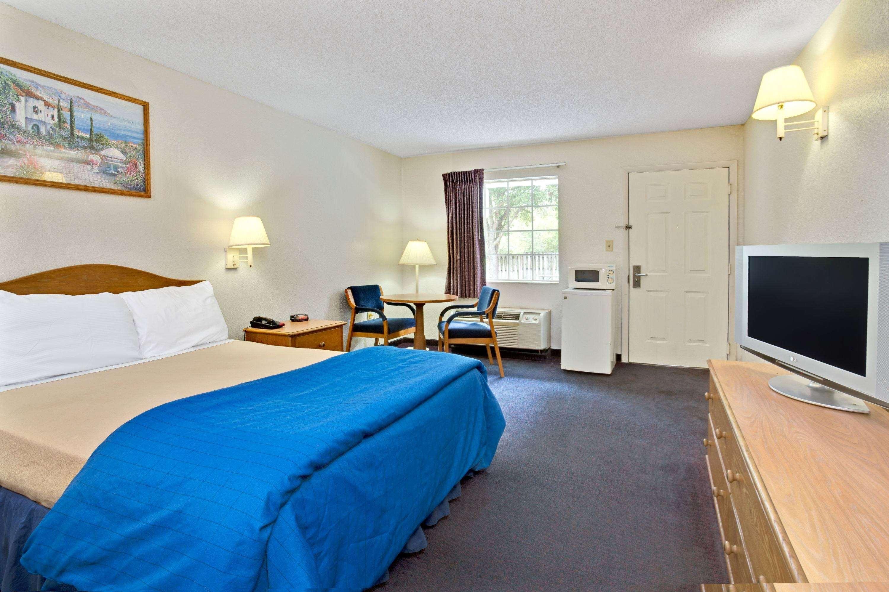 Travelodge Suites By Wyndham Macclenny I-10 מראה חיצוני תמונה
